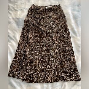 LUSH SATIN MIDI SKIRT